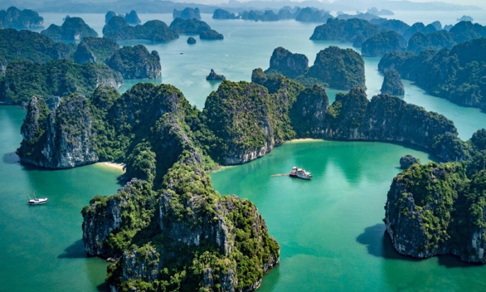 NINH BINH - HA LONG 5 DAYS 4 NIGHTS TOUR PACKAGE
