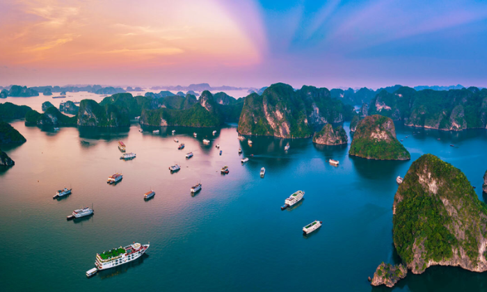 Ha Long - Ninh Binh 3 Days 2 Nights Tour Package 